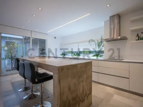 COUNTRY LOMAS DE CITY BELL CASA EN VENTA