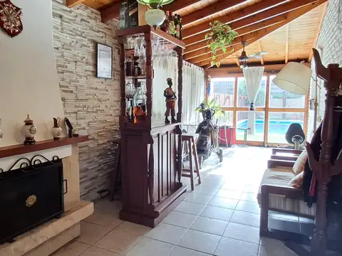 CASA EN VENTA EN COUNTRY MASCHWITZ CLUB