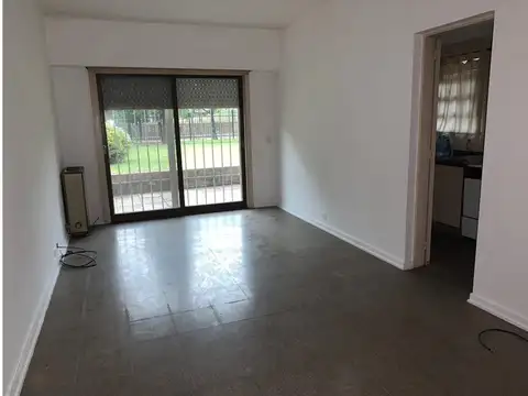 25 De Mayo 1200, Piso PB