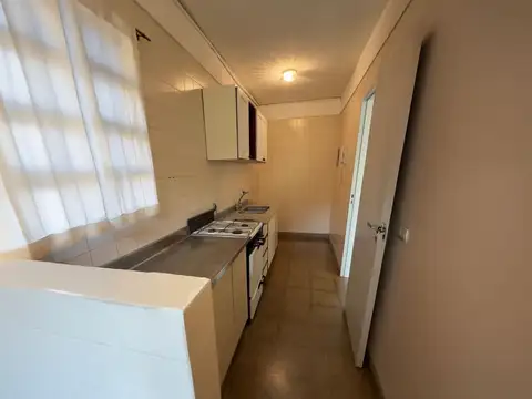 Departamento en Alquiler en Campana, $ 650.000