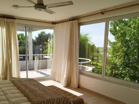 Isla Santa Monica 0