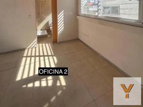 Oficina en Alquiler en Villa Urquiza, $ 1.000.000