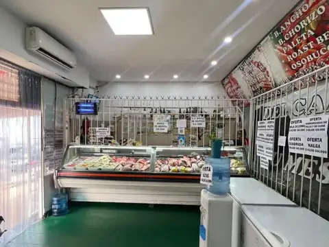 Local en venta en José León Suarez!