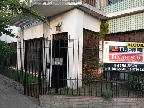 3 amb en PB. Sin expensas. Belzu esq Valle Grande.