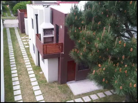 Depto Tipo Casa en Venta de 2 dormitorios
