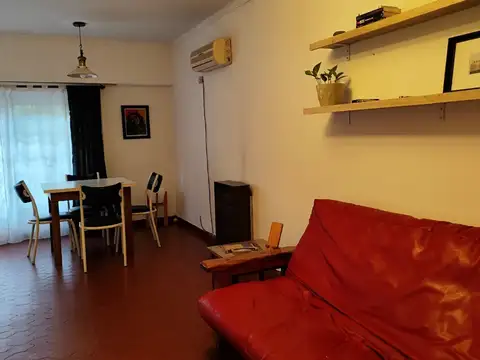 Depto Tipo Casa en Alquiler de 3 ambientes