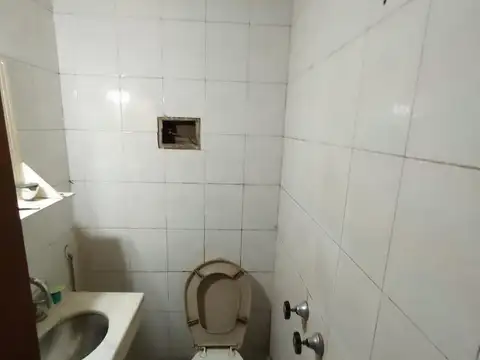 Casa 7 ambientes con 3 baños