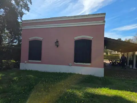 Casa en Venta con 1 cochera