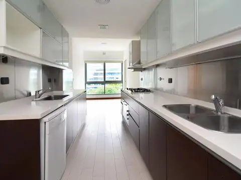 Departamento en Alquiler con 1 cocheras