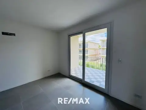 Departamento en Venta en Pilar, USD 89.000