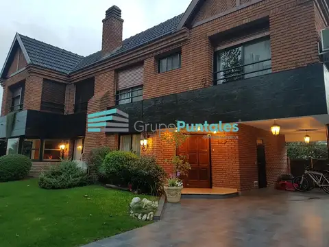 Casa en Venta de 4 dormitorios