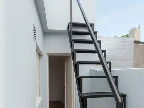 Depto Tipo Casa en Venta al Oeste