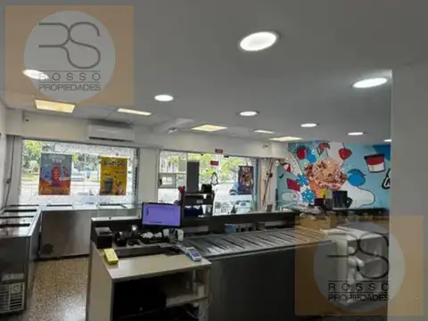 Tomás Justo Villegas al 900