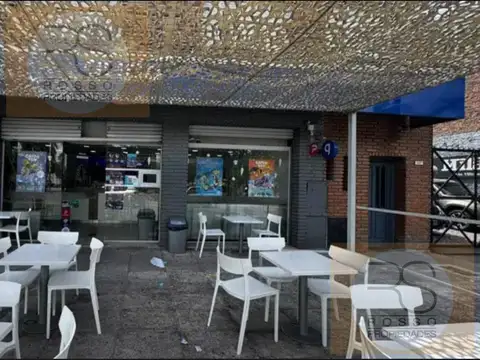 Tomás Justo Villegas al 900