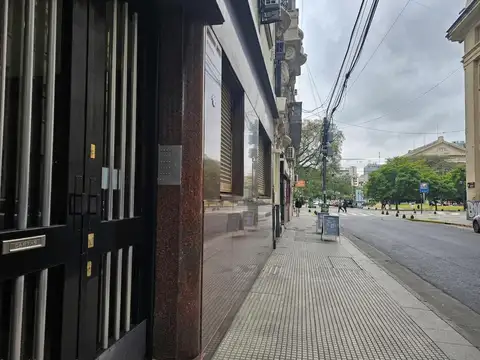 Departamento en Venta 70 años