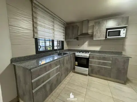 Casa en Alquiler de 3 dormitorios