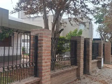 ALQUILER ZONA NORTE, CASA 3 DORM