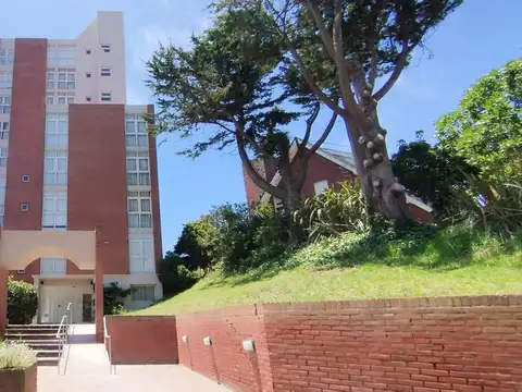 Venta 3 Amb c/ cochera vista total al mar 1 Excelente