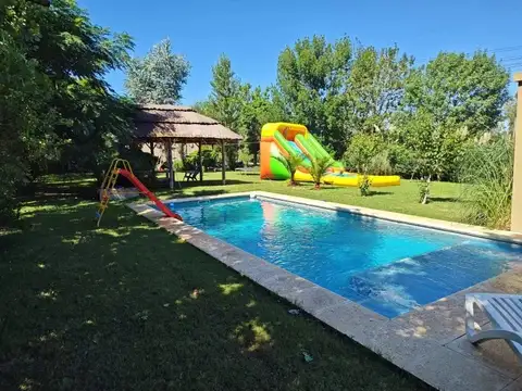 Casa 4 ambientes con 3 baños