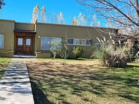 Casa  en Venta en Altos de Manzanares, Pilar, G.B.A. Zona Norte