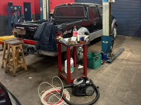 Av Cazon 900