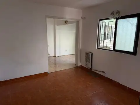 Depto Tipo Casa Monoambiente con 1 baño