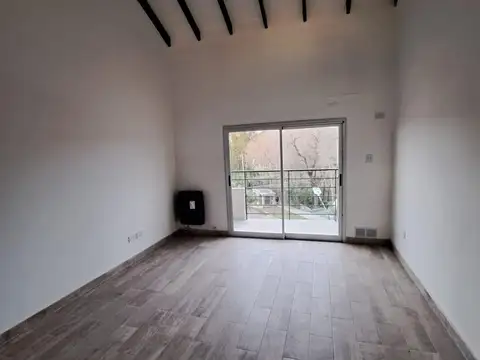 Departamento en Venta en Adrogue, USD 58.000