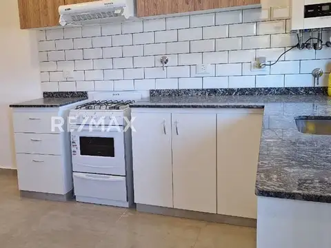 Depto Tipo Casa en Alquiler de 2 dormitorios