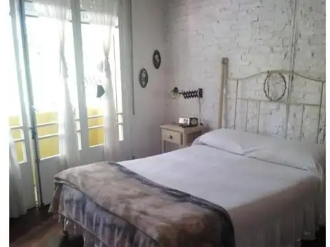 Venta casa dos dormitorios - Alberdi, Rosario
