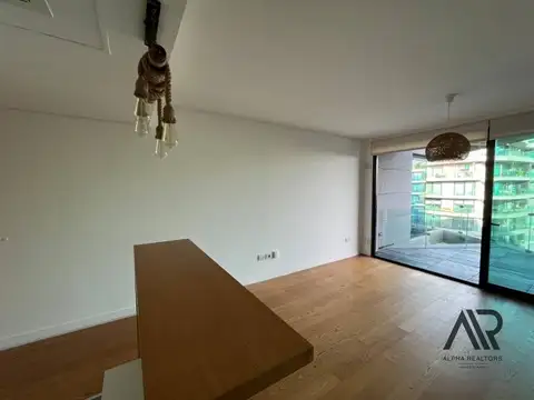 Departamento en Alquiler en Puerto Buceo , USD 1.100