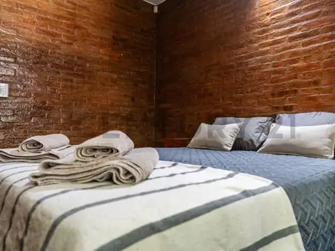 EXCLUSIVA CASA EN GODOY CRUZ B° Santa Angela