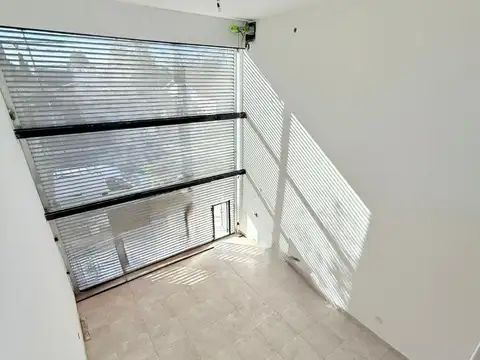 Local en Venta en Castelar, USD 200.000