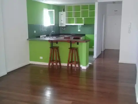 ALQUILA AMPLIO MONOAMBIENTE EN PALERMO CON BALCON