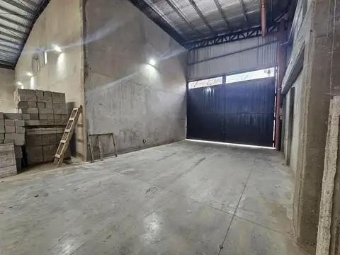 Galpon en Alquiler en Villa Sarmiento, USD 9.000