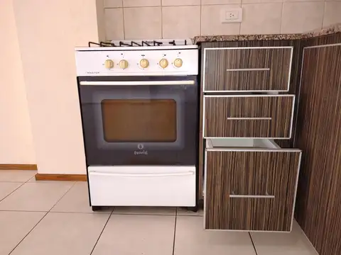 Departamento en Alquiler en Moron, $ 400.000