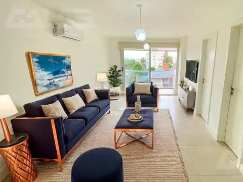 Departamento 2 ambientes - 1 Dormitorio - Baño - Cochera - Ituzaingó norte