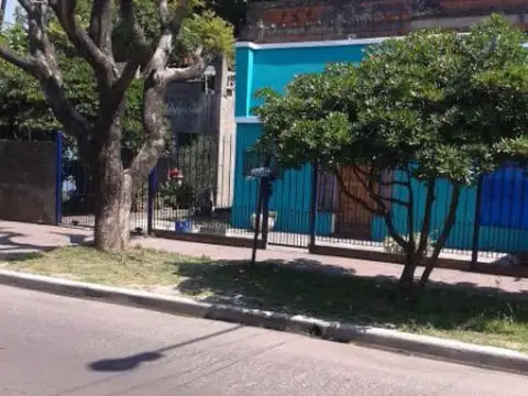 Casa en Venta en Malvinas Argentinas, USD 400.000