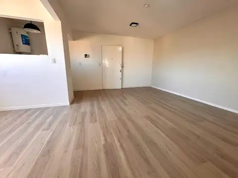 Av. Belgrano 2400, Piso 12