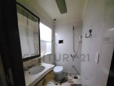 Venta PH tipo casa con cochera, patio, terraza y sin expensas