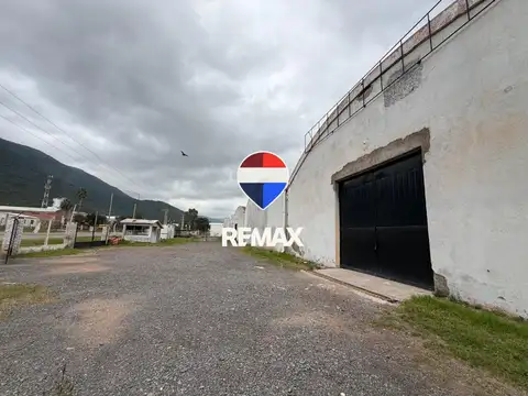 ALQUILER GALPÓN PARQUE INDUSTRIAL OPCIONALES EXTRA