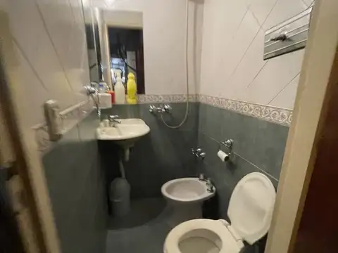 Depto Tipo Casa en Venta 60 años