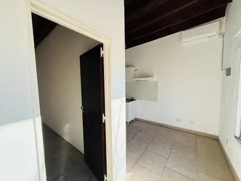 Departamento en Alquiler en Presidente Derqui, $ 550.000