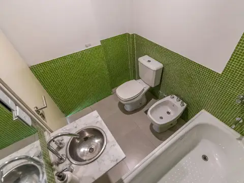 Dúplex 2 ambientes con balcón terraza en Saavedra – Frente y muy luminoso