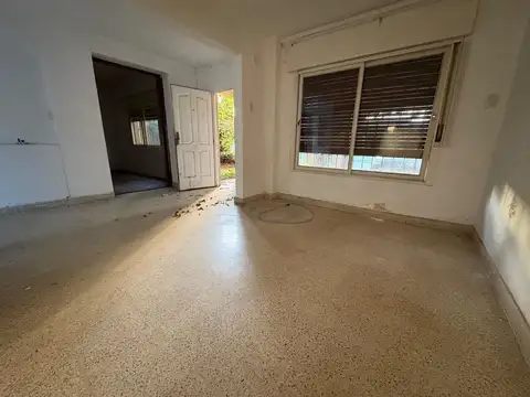 CASA FUNCIONAL DOS DORMITORIOS ZONA JERARQUICOS