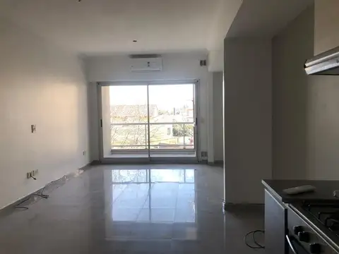 Departamento en Alquiler en Liniers, $ 600.000
