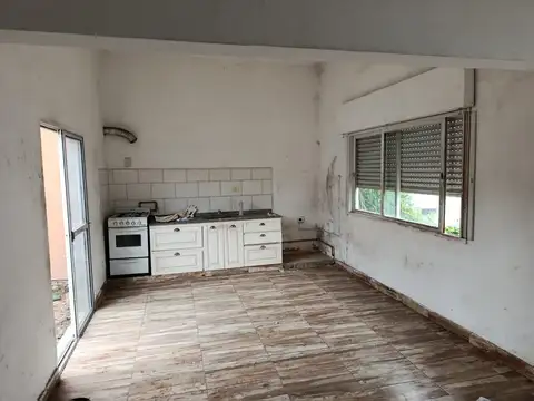 Avenida Figueroa Alcorta 300