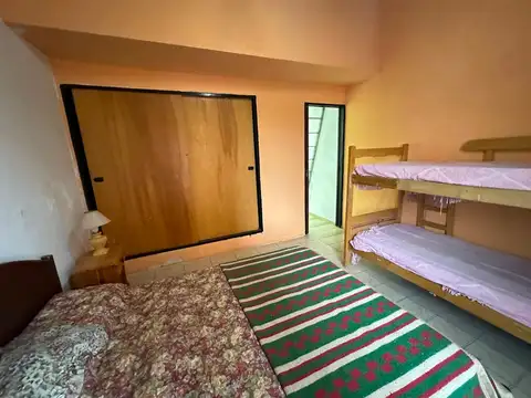 Depto Tipo Casa 3 ambientes con 2 baños