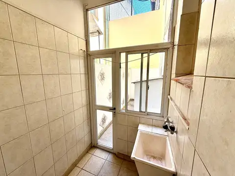 Depto Tipo Casa en Alquiler en Chacarita, $ 950.000