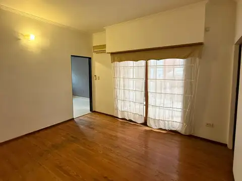 Depto Tipo Casa en Alquiler de 3 dormitorios