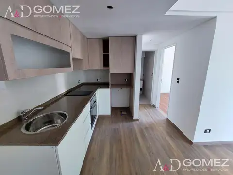 Departamento en Venta en Jose Leon Suarez, USD 62.000